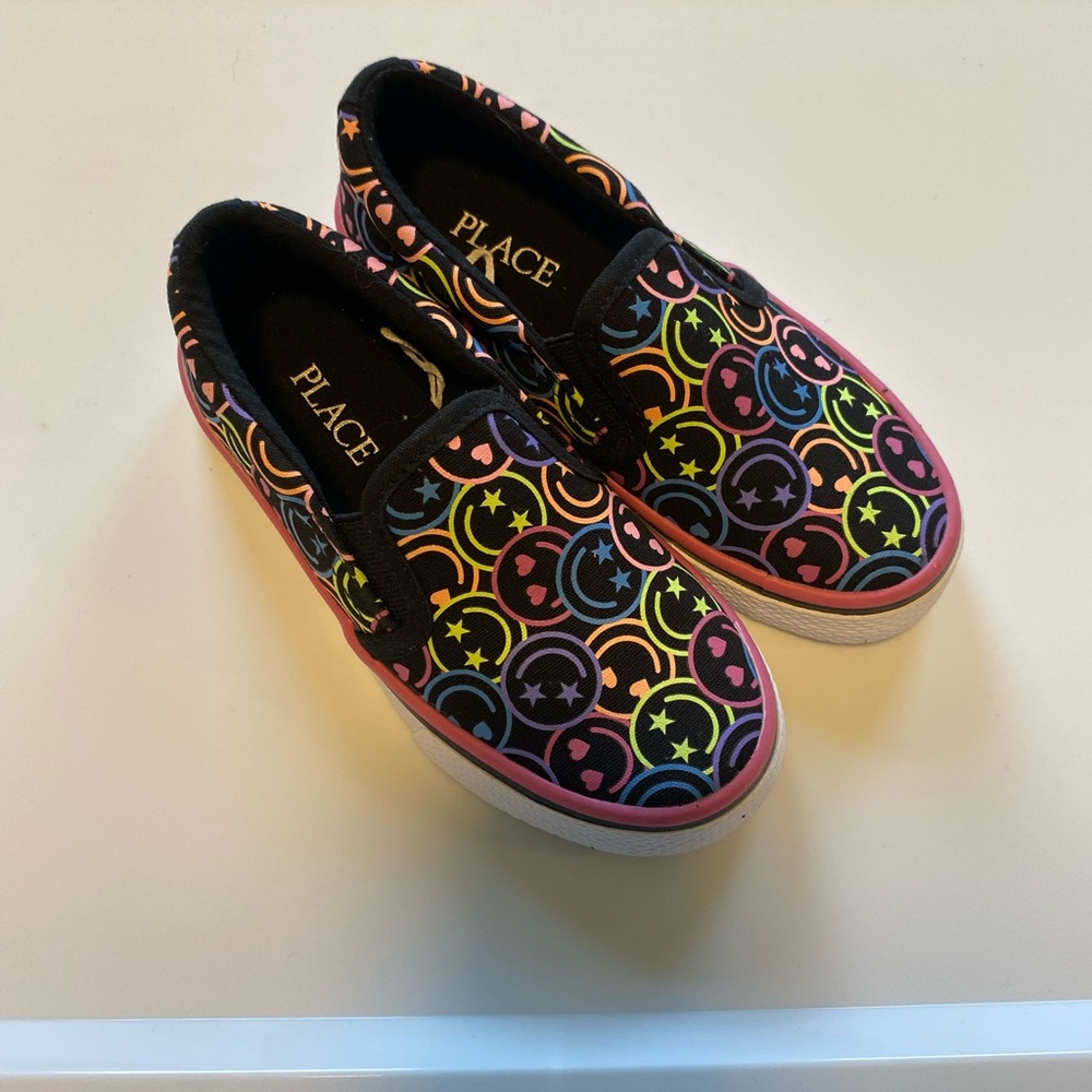 Children’s Place Multicolor Smiley Slip-On Shoes - Picture 2 of 3